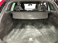 USED 2015 64 VOLVO XC60 2.4 D4 R-DESIGN NAV AWD 5d 178 BHP Complete Servcie Record, 2.4 D5 R Design
