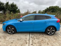 USED 2015 65 VOLVO V40 2.0 T3 R-DESIGN NAV 5d 150 BHP FULL SERVICE HISTORY,  2 KEYS