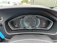 USED 2015 65 VOLVO V40 2.0 T3 R-DESIGN NAV 5d 150 BHP FULL SERVICE HISTORY,  2 KEYS