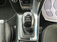 USED 2015 65 VOLVO V40 2.0 T3 R-DESIGN NAV 5d 150 BHP FULL SERVICE HISTORY,  2 KEYS