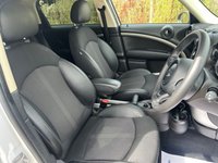 USED 2013 63 MINI COUNTRYMAN 2.0 COOPER D 5d 110 BHP AUTOMATIC 2KEYS, 2 PREV OWNERS, F/S/H