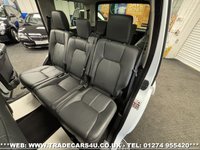 USED 2014 14 LAND ROVER DISCOVERY 3.0 SDV6 HSE 5d 255 BHP 