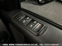 USED 2014 14 LAND ROVER DISCOVERY 3.0 SDV6 HSE 5d 255 BHP 