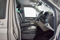 USED 2018 67 VOLKSWAGEN TRANSPORTER T6 T32 2.0 TDI 204PS DSG HIGHLINE KOMBI LWB 2 Year Nationwide Warranty