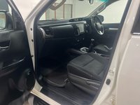 USED 2021 21 TOYOTA HI-LUX 2.4L ICON 4WD D-4D DCB 0d 147 BHP *12 MONTH MOT & FULL SERVICE*