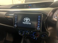 USED 2021 21 TOYOTA HI-LUX 2.4L ICON 4WD D-4D DCB 0d 147 BHP *12 MONTH MOT & FULL SERVICE*
