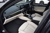 USED 2019 69 BMW 5 SERIES 3.0 540I XDRIVE M SPORT 4d 335 BHP LOW MILES / VDC / M SPORT+ PK