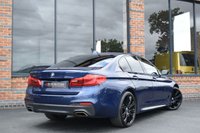 USED 2018 11 BMW 5 SERIES 3.0 530D XDRIVE M SPORT 4d 261 BHP SUNROOF / M SPORT+ / HUD / H&K