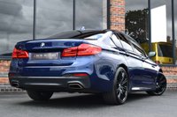 USED 2018 11 BMW 5 SERIES 3.0 530D XDRIVE M SPORT 4d 261 BHP SUNROOF / M SPORT+ / HUD / H&K