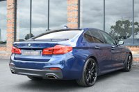 USED 2018 11 BMW 5 SERIES 3.0 530D XDRIVE M SPORT 4d 261 BHP SUNROOF / M SPORT+ / HUD / H&K