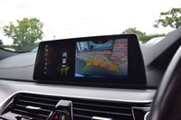 USED 2018 11 BMW 5 SERIES 3.0 530D XDRIVE M SPORT 4d 261 BHP SUNROOF / M SPORT+ / HUD / H&K
