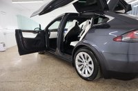 USED 2017 17 TESLA MODEL X 90D 5d 100 BHP &pound;13800 FACORY EXTRAS FREE SUPERCHARGING FOR LIFE BATTERY WARRANTY UNTILL MAY  2 2025 DRIVE UNIT  LTD WARRANTY TO MAY 2 2025