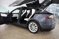 USED 2017 17 TESLA MODEL X 90D 5d 100 BHP &pound;13800 FACORY EXTRAS FREE SUPERCHARGING FOR LIFE BATTERY WARRANTY UNTILL MAY  2 2025 DRIVE UNIT  LTD WARRANTY TO MAY 2 2025