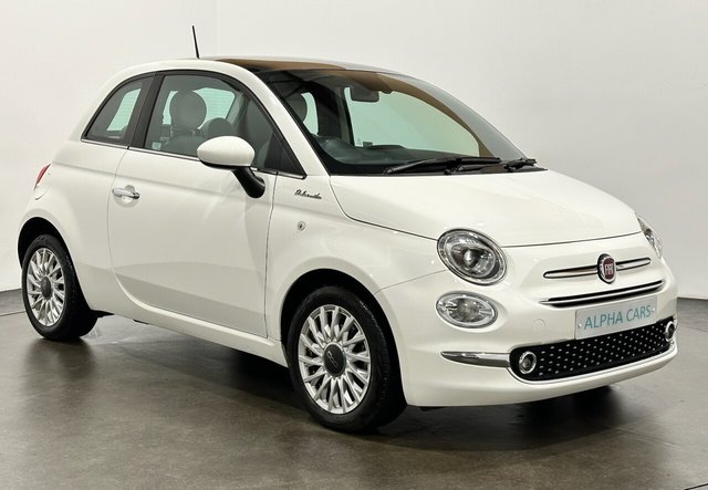 2021 71 Fiat 500 1.0 DOLCEVITA MHEV 3d 69 BHP