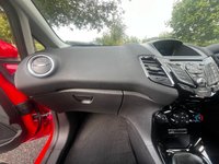USED 2015 15 FORD FIESTA 1.0 ZETEC 5d 99 BHP 