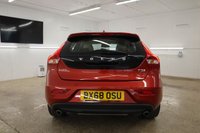 USED 2018 68 VOLVO V40 1.5 T3 INSCRIPTION 5d 151 BHP ONLY COVERED 12,900 MILES & LEATHER TRIM
