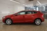 USED 2018 68 VOLVO V40 1.5 T3 INSCRIPTION 5d 151 BHP ONLY COVERED 12,900 MILES & LEATHER TRIM