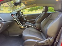 USED 2012 VAUXHALL ASTRA GTC 2.0 SRI CDTI S/S 3d 162 BHP 