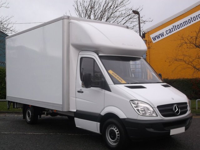2011 60 Mercedes-Benz Sprinter 319Cdi [190ps ] Automatic Luton van  T/Lift Low miles 3.0 Very rare model Air Con Free uk Delivery