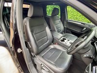 USED 2015 15 VOLKSWAGEN TOUAREG 3.0 V6 R-LINE TDI BLUEMOTION TECHNOLOGY 5d 259 BHP LEATHER HEATED SEATS - C/CONTROL
