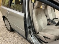 USED 2009 59 VOLVO V50 1.6 D DRIVE S 5d 109 BHP 48,587 MILES ONLY ONE OWNER &pound;35/YR TAX EXC CONDITION