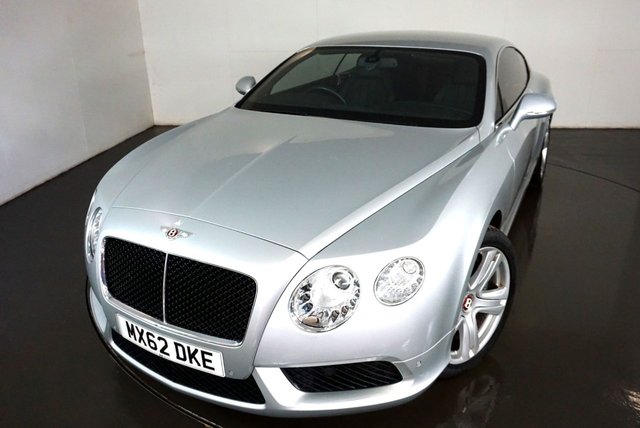 2012 62 Bentley Continental 4.0 GT V8 2d AUTO 500 BHP-1 OWNER FROM NEW PLUS DEMO-FINISHED IN MOONBEAM SILVER METALLIC-HEATED BELUGA HIDE-DUAL CLIMATE CONTROL-DAB RADIO-SATNAV-BLUETOOTH-MFSW-CRUISE CONTROL-20