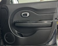USED 2015 64 KIA SOUL 1.6 CRDI MIXX 5d 126 BHP 2 Keys | 18" Alloys | 9 Services