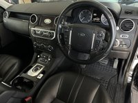 USED 2015 15 LAND ROVER DISCOVERY 3.0 SDV6 COMMERCIAL XS 255 BHP 2 Keys | 20" Alloys | 7 Services