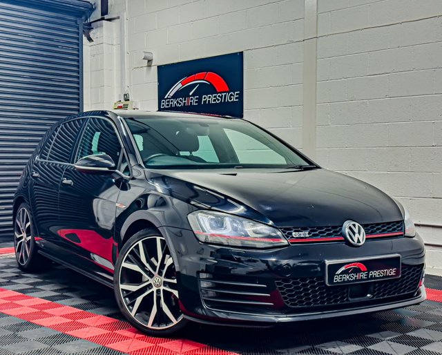 2016 66 Volkswagen Golf 2.0 GTI DSG 5d 218 BHP