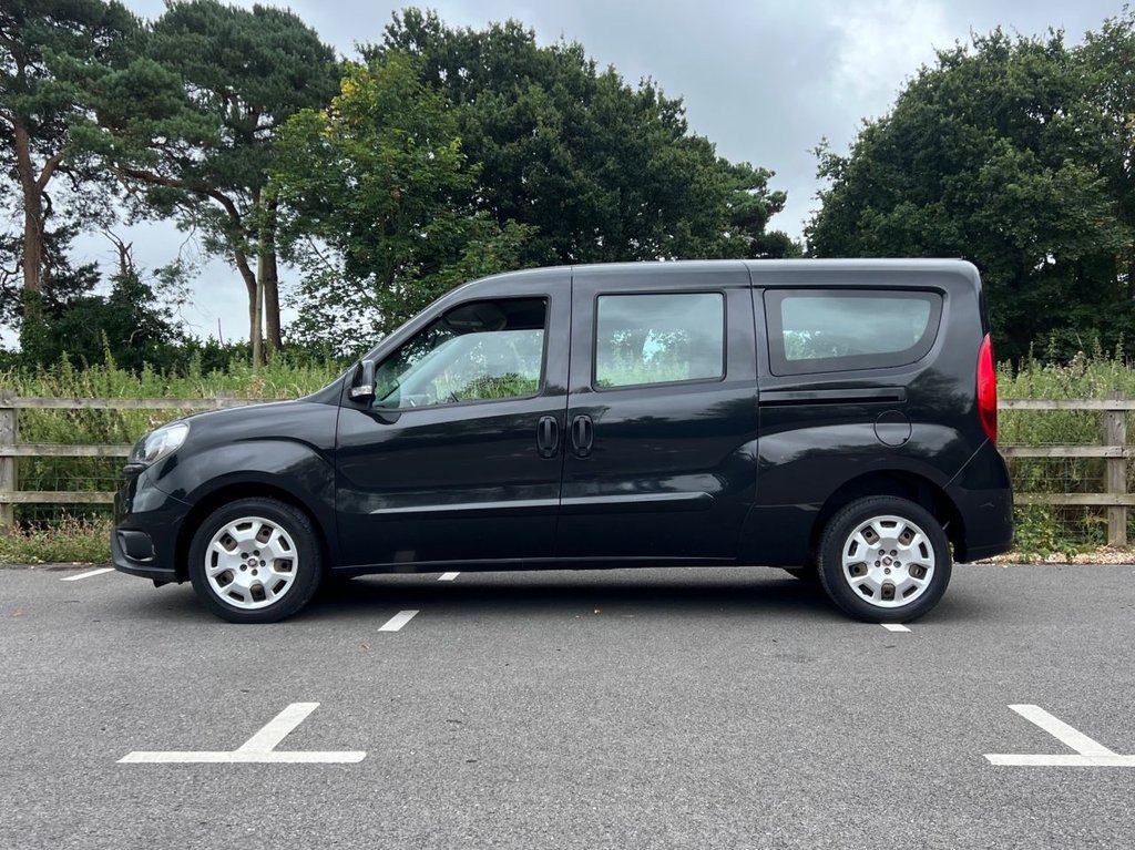 USED 2016 16 FIAT DOBLO MAXI MULTIJET COMBI Professional // 5d // 1.6 16V 105 BHP // px swap 