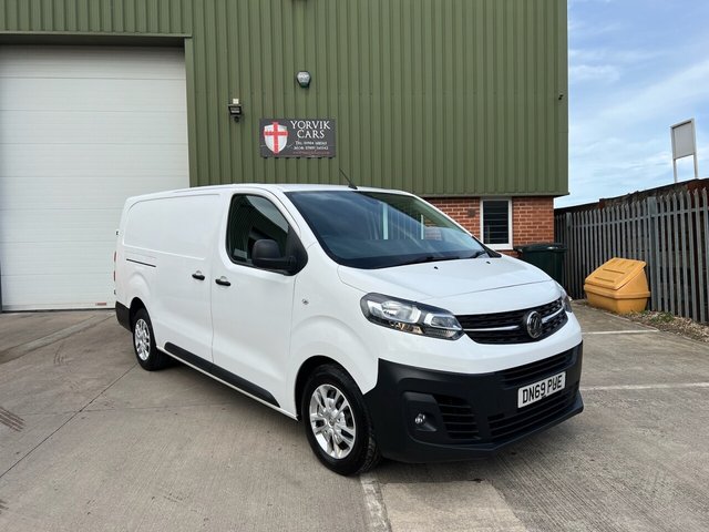 2019 69 Vauxhall Vivaro 1.5 L2H1 2900 DYNAMIC S/S 101 BHP