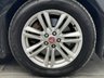USED 2014 63 JAGUAR XF 2.2 D LUXURY 4d 163 BHP 
