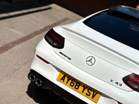USED 2018 68 MERCEDES-BENZ C-CLASS 3.0L AMG C 43 4MATIC PREMIUM PLUS 2d AUTO 385 BHP HIGH SPEC