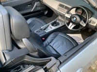 USED 2003 03 BMW Z4 2.5 Z4 ROADSTER 2d 190 BHP RARE LOW MILEAGE BMW Z4 2.5 V6 CONVERTIBLE - 3 FORMER KEEPERS - SERVICE HISTORY - MANUAL - VERY CLEAN EXAMPLE - INTERESTING PRIVATE PLATE AVAILABLE BY NEGOTIATION