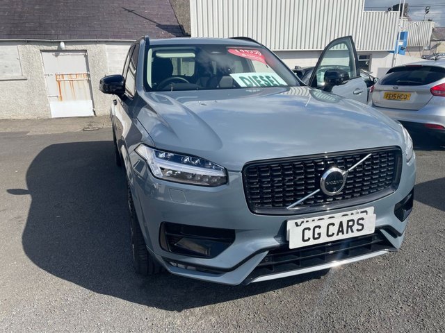 2022 VOLVO XC90