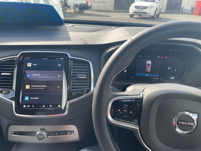 2022 VOLVO XC90 - Photo 2