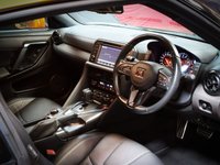 USED 2019 69 NISSAN GT-R 3.8 PRESTIGE 2d 562 BHP AMAZING LOW MILEAGE CAR, GRET HISTORY SUPPLIED WITH 12 MONTH WARRANTY.  COMPLETELY STANDARD CAR, GREAT FINANCE AND PART EXCHANGE DEALS, UK NATIONAL DELIVERY AVAILABLE.