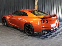 USED 2019 69 NISSAN GT-R 3.8 PRESTIGE 2d 562 BHP AMAZING LOW MILEAGE CAR, GRET HISTORY SUPPLIED WITH 12 MONTH WARRANTY.  COMPLETELY STANDARD CAR, GREAT FINANCE AND PART EXCHANGE DEALS, UK NATIONAL DELIVERY AVAILABLE.