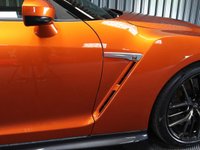 USED 2019 69 NISSAN GT-R 3.8 PRESTIGE 2d 562 BHP AMAZING LOW MILEAGE CAR, GRET HISTORY SUPPLIED WITH 12 MONTH WARRANTY.  COMPLETELY STANDARD CAR, GREAT FINANCE AND PART EXCHANGE DEALS, UK NATIONAL DELIVERY AVAILABLE.