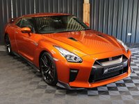 USED 2019 69 NISSAN GT-R 3.8 PRESTIGE 2d 562 BHP AMAZING LOW MILEAGE CAR, GRET HISTORY SUPPLIED WITH 12 MONTH WARRANTY.  COMPLETELY STANDARD CAR, GREAT FINANCE AND PART EXCHANGE DEALS, UK NATIONAL DELIVERY AVAILABLE.
