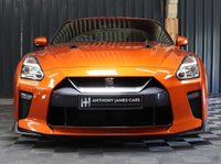 USED 2019 69 NISSAN GT-R 3.8 PRESTIGE 2d 562 BHP AMAZING LOW MILEAGE CAR, GRET HISTORY SUPPLIED WITH 12 MONTH WARRANTY.  COMPLETELY STANDARD CAR, GREAT FINANCE AND PART EXCHANGE DEALS, UK NATIONAL DELIVERY AVAILABLE.