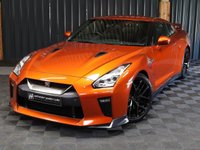 USED 2019 69 NISSAN GT-R 3.8 PRESTIGE 2d 562 BHP AMAZING LOW MILEAGE CAR, GRET HISTORY SUPPLIED WITH 12 MONTH WARRANTY.  COMPLETELY STANDARD CAR, GREAT FINANCE AND PART EXCHANGE DEALS, UK NATIONAL DELIVERY AVAILABLE.