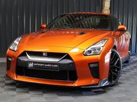 USED 2019 69 NISSAN GT-R 3.8 PRESTIGE 2d 562 BHP AMAZING LOW MILEAGE CAR, GRET HISTORY SUPPLIED WITH 12 MONTH WARRANTY.  COMPLETELY STANDARD CAR, GREAT FINANCE AND PART EXCHANGE DEALS, UK NATIONAL DELIVERY AVAILABLE.
