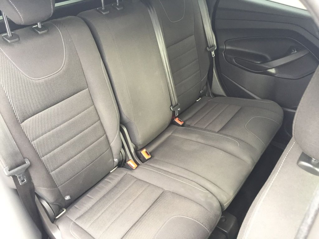 USED 2013 62 FORD KUGA 2.0 ZETEC TDCI 5d 138 BHP DAB BLUE TOOTH PHONE