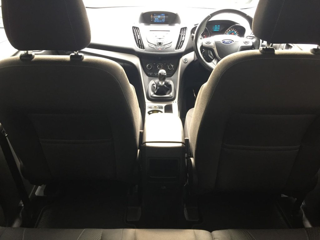 USED 2013 62 FORD KUGA 2.0 ZETEC TDCI 5d 138 BHP DAB BLUE TOOTH PHONE
