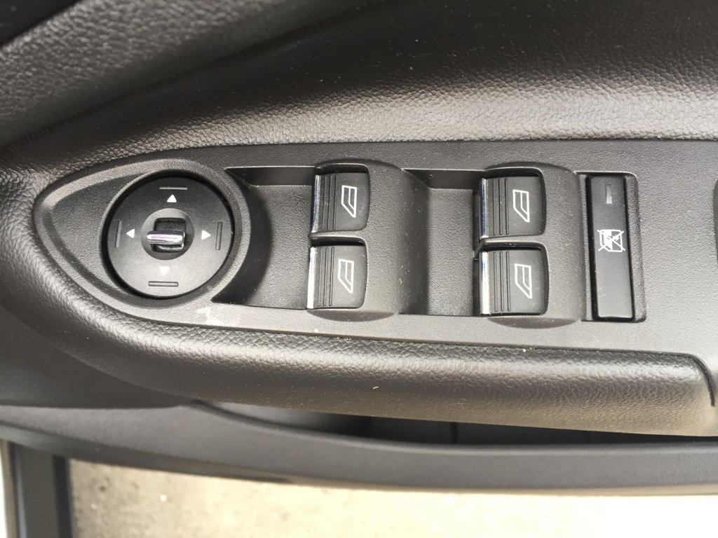 USED 2013 62 FORD KUGA 2.0 ZETEC TDCI 5d 138 BHP DAB BLUE TOOTH PHONE