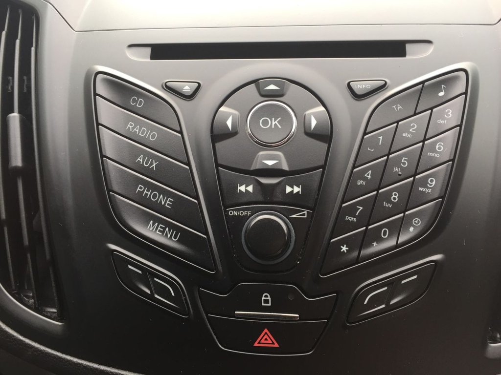 USED 2013 62 FORD KUGA 2.0 ZETEC TDCI 5d 138 BHP DAB BLUE TOOTH PHONE