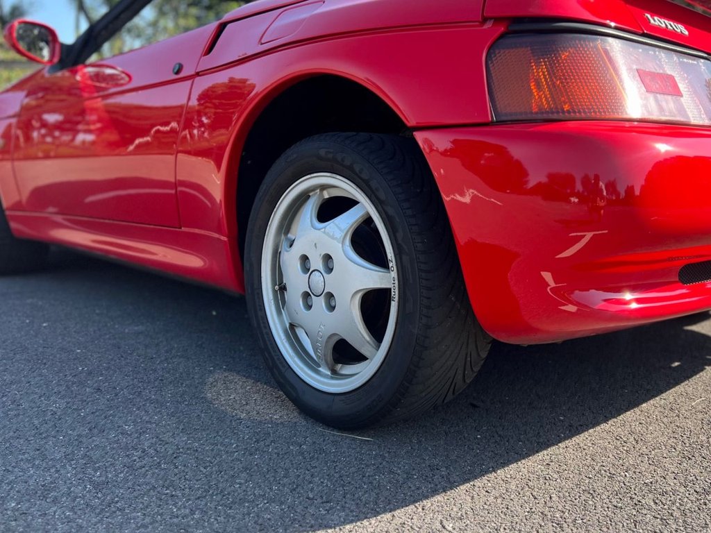 USED 1990 G LOTUS ELAN SE TURBO // 16v M100 // 1.6L 162 BHP //  