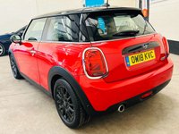 USED 2018 18 MINI HATCH COOPER 1.5 COOPER AUTOMATIC 3 DOOR 134 BHP INCREDIBLE SPEC-COLOUR COMBINATION