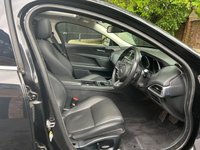 USED 2018 18 JAGUAR XE 2.0 PORTFOLIO INGENIUM AWD 4d 247 BHP 